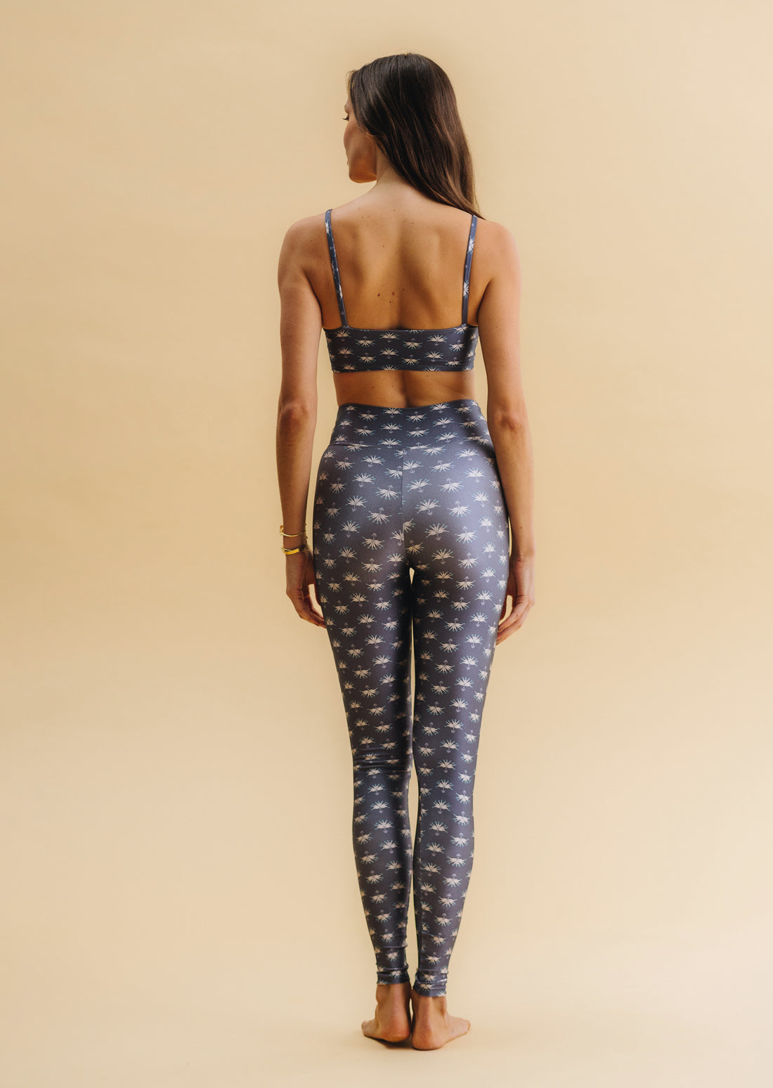 TOP NEW FIT &